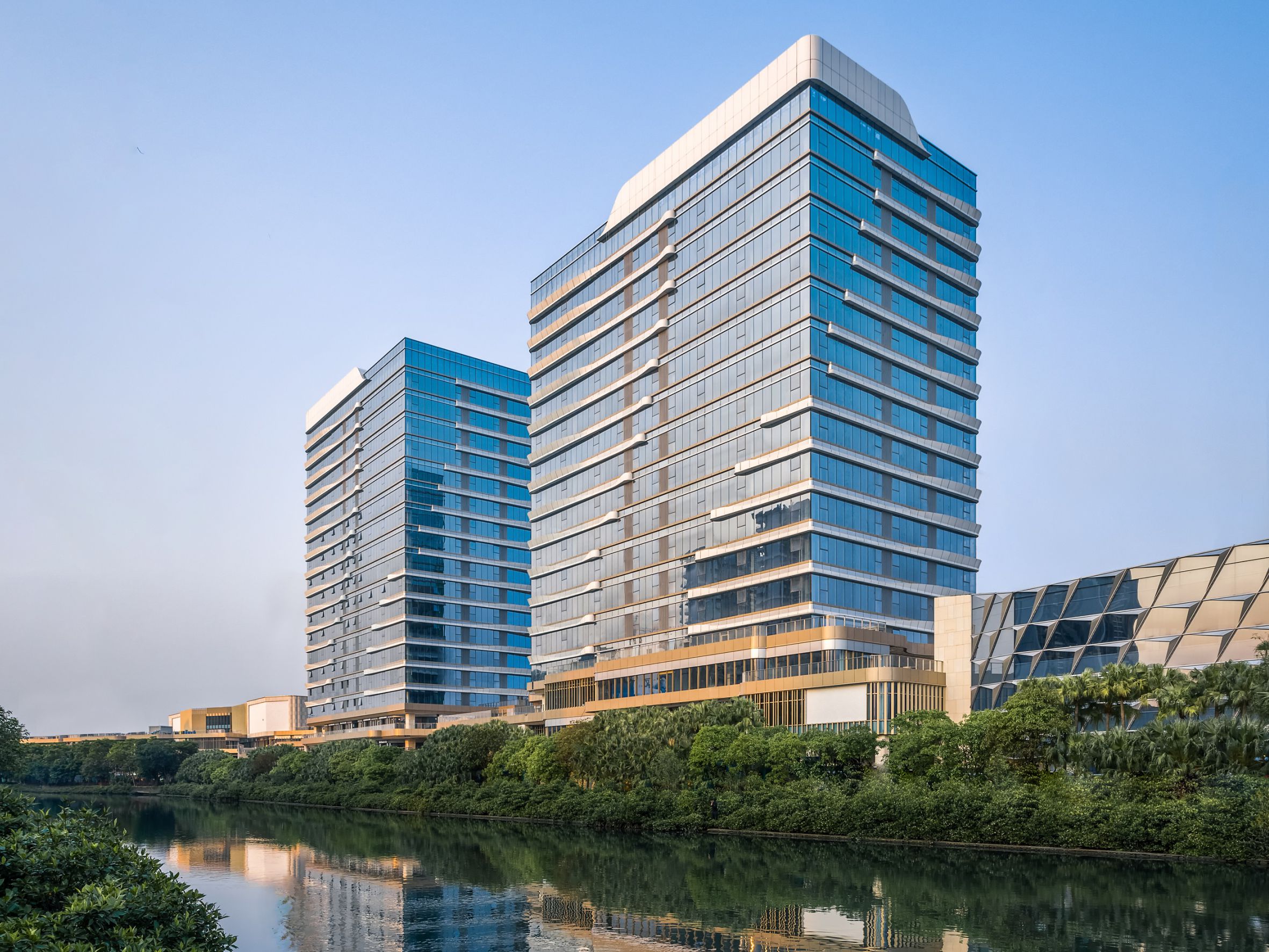 ?？谘啪訕分行? title=